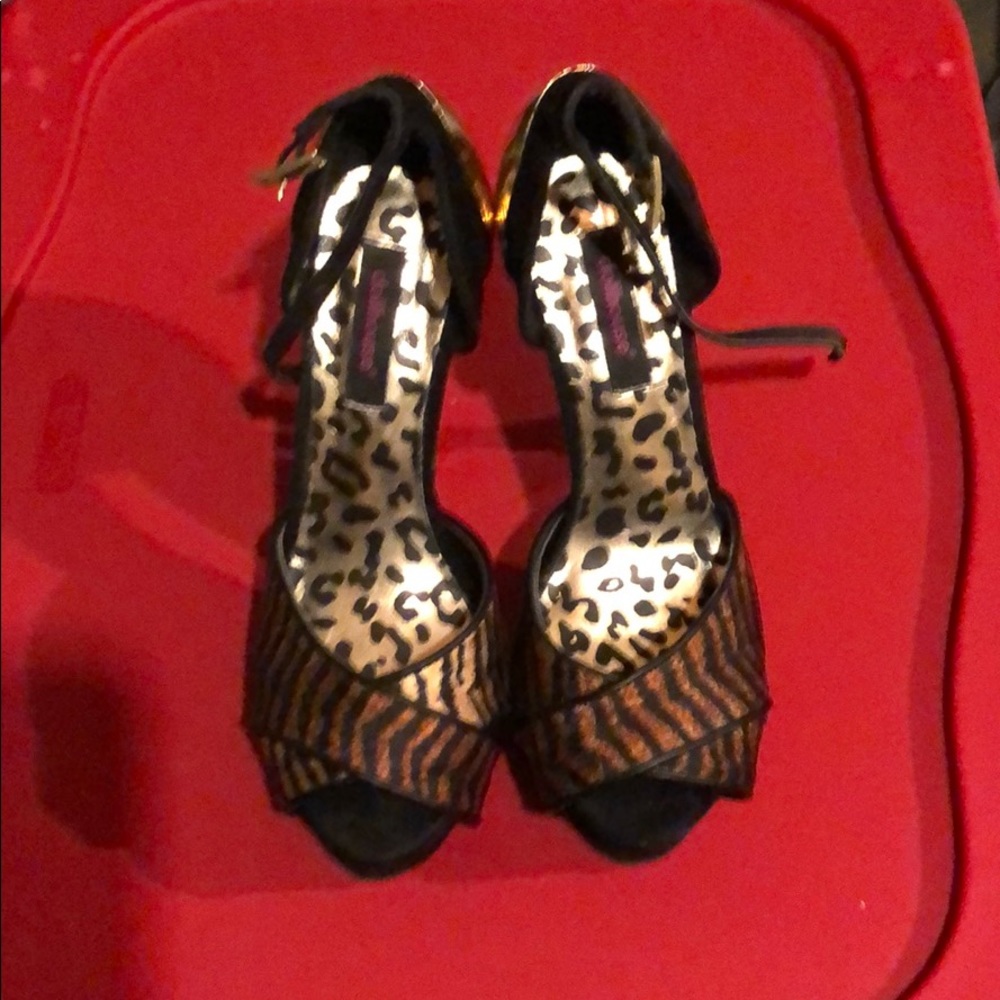Dollhouse heel